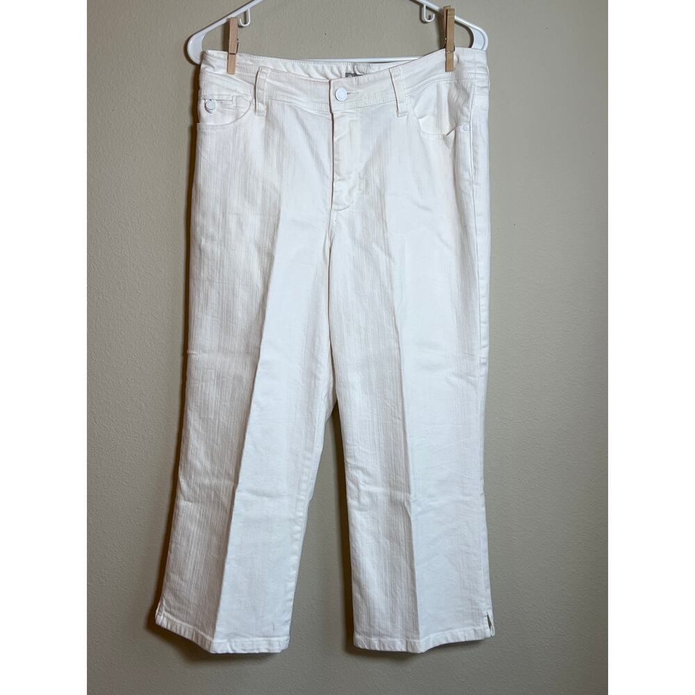 Chico's Platinum Thelma White Cropped Capri Jeans - Size 1 (Medium / 8)